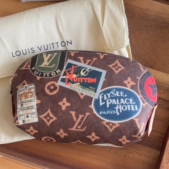 Fashion Cosmetic Bag NWT - Picture 1 of 5